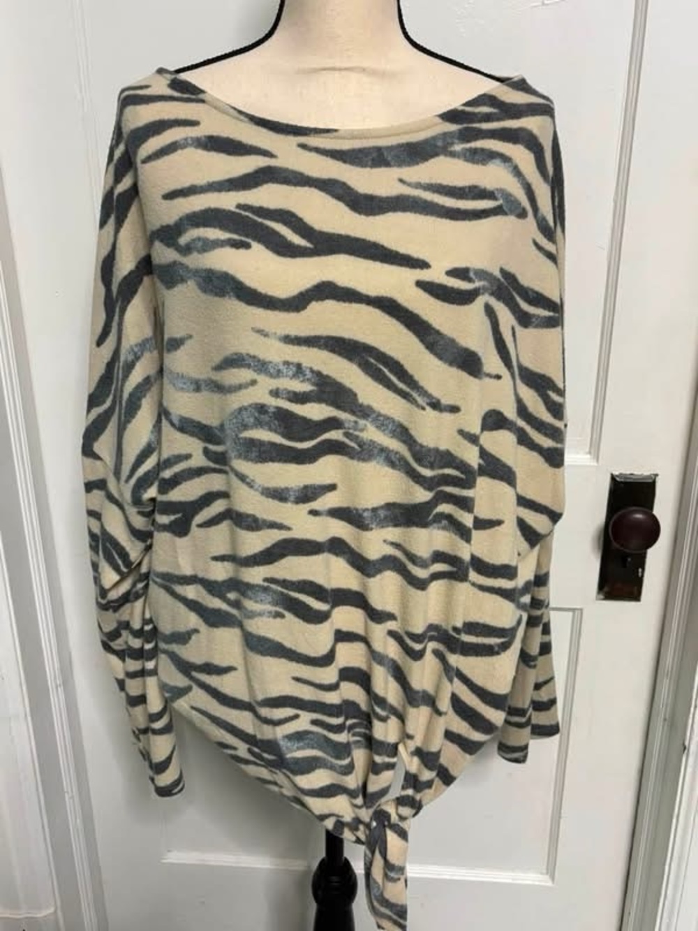 Off-the-Shoulder Zebra Tie-Hem Sweater - Cream and Gray